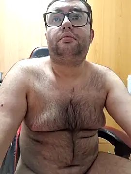 Snapshot of Javier_bear chatting on 09.11.25 Javier bear online show from 09.11.25