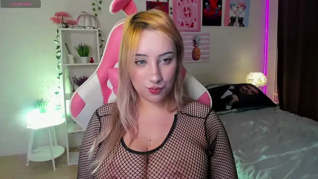 MoranaKit online show from 02.15.25