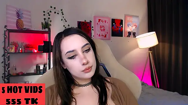 MoranaKit online show from 10.15.25