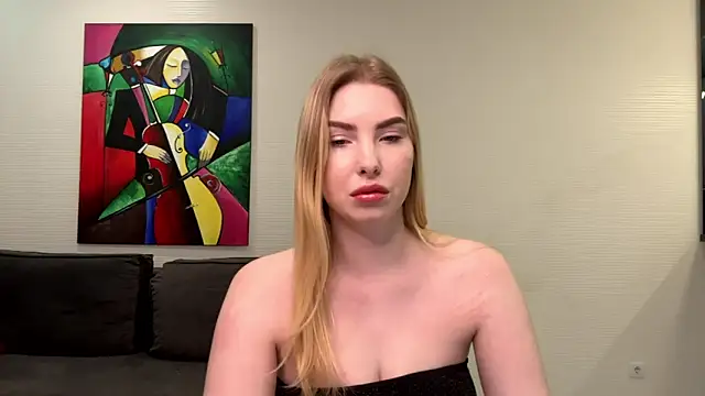 Snapshot of DannaCelisss chatting on 12.17.24 DannaCelisss online show from 12.17.24
