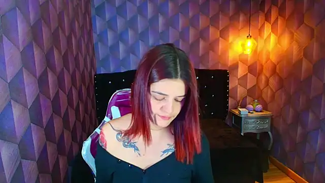 Snapshot of LiaHarryis chatting on 11.07.25 LiaHarryis online show from 11.07.25