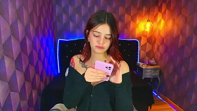 Snapshot of LiaHarryis chatting on 01.09.26 LiaHarryis online show from 01.09.26