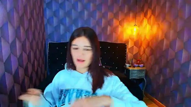 Snapshot of LiaHarryis chatting on 02.25.26 LiaHarryis online show from 02.25.26