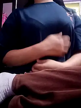 Snapshot of Harpreet_49 chatting on 02.19.25 Harpreet 49 online show from 02.19.25