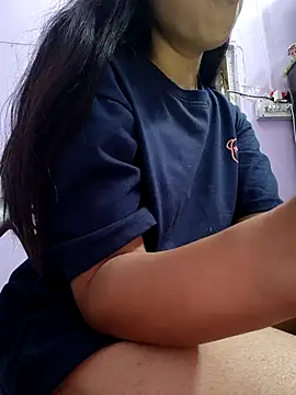 Snapshot of Harpreet_49 chatting on 10.15.25 Harpreet 49 online show from 10.15.25