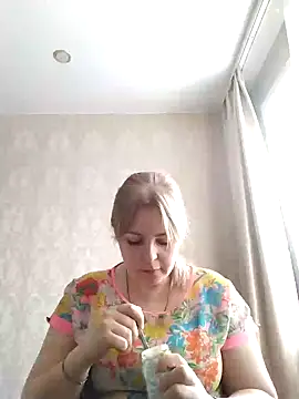 Lady nice cat online show from 02.17.25