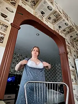 Lady nice cat online show from 03.20.26