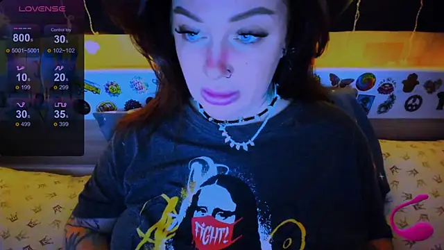 EllieOz online show from 03.04.25