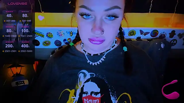 EllieOz online show from 03.07.25