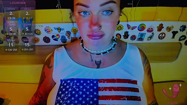 EllieOz online show from 09.22.25