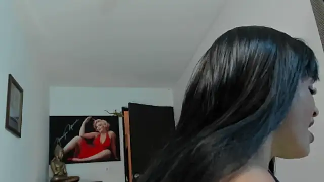 Snapshot of seleneh chatting on 05.08.26 seleneh online show from 05.08.26
