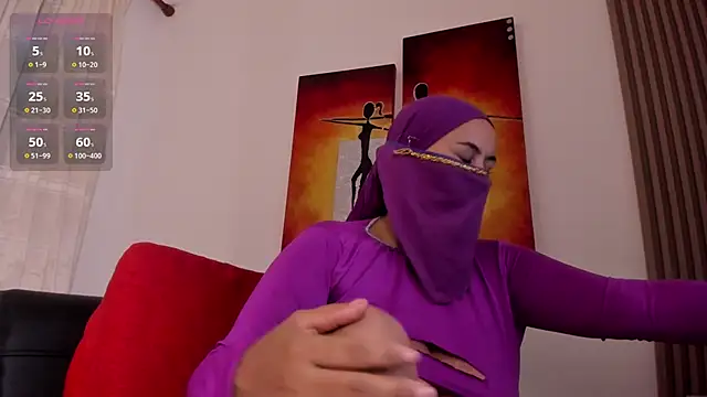 Amina hafsa online show from 02.13.25