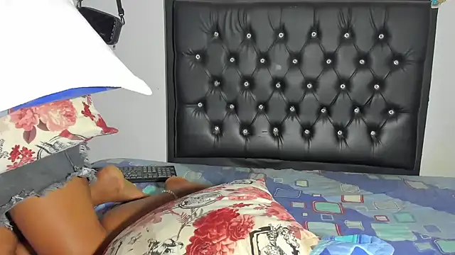 miss-jackson1 online show from 01.30.25