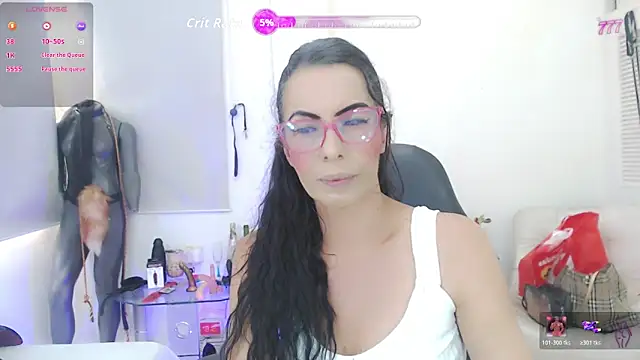 Snapshot of sasha_mom69_ chatting on 02.18.26 sasha mom69 online show from 02.18.26