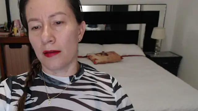 Snapshot of CATRINA-83 chatting on 01.16.26 CATRINA-83 online show from 01.16.26