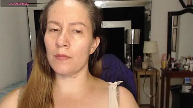 Snapshot of CATRINA-83 chatting on 03.31.26 CATRINA-83 online show from 03.31.26