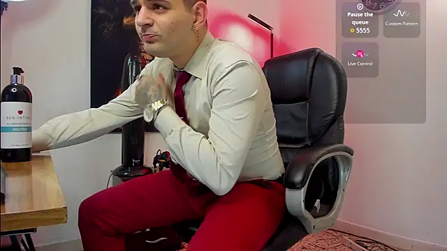 Nicolas Fellener online show from 11.12.25