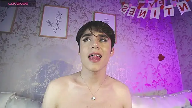 Snapshot of ChristianM_18 chatting on 02.15.25 ChristianM 18 online show from 02.15.25