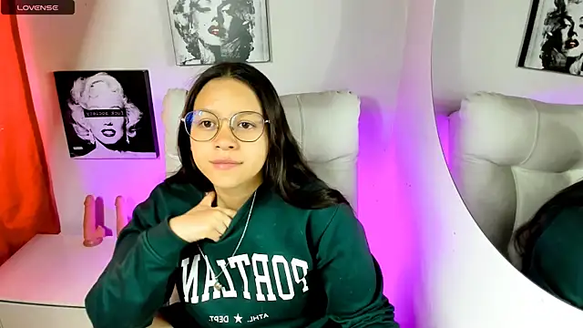 SamanthaRoldaan online show from 04.07.26