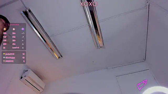 JordanSmiith  online show from 02.06.25