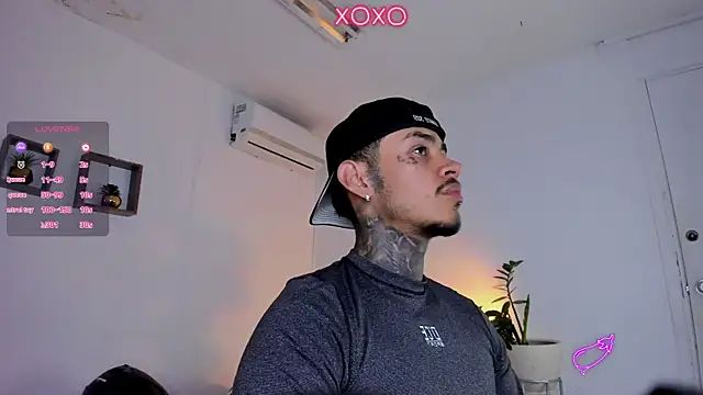 JordanSmiith  online show from 02.11.25