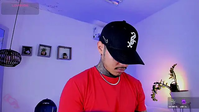 JordanSmiith  online show from 02.14.25