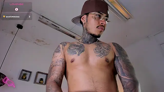 JordanSmiith  online show from 02.22.25