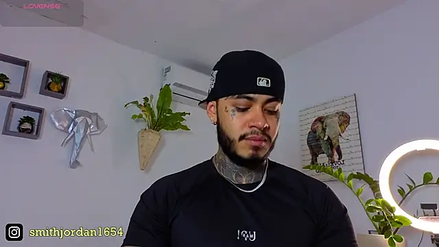 JordanSmiith  online show from 09.08.25