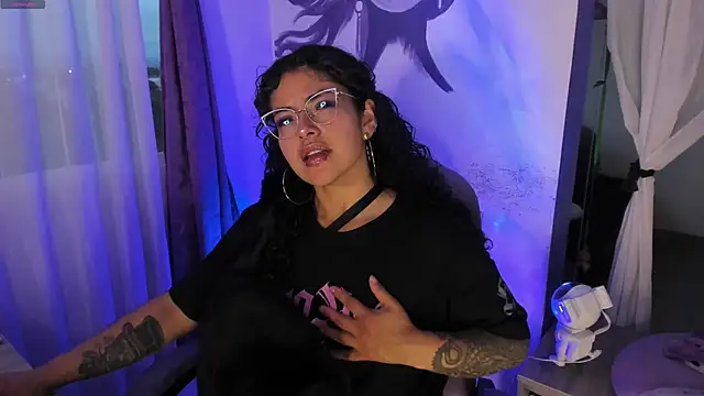 witchviolet online show from 11.28.25