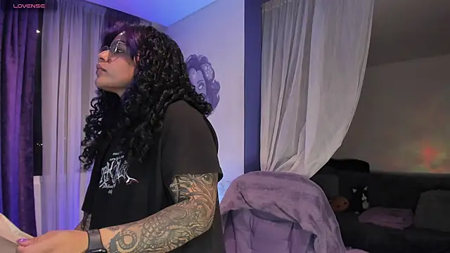 witchviolet online show from 03.10.26