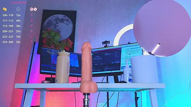 Snapshot of maykka chatting on 11.09.25 maykka online show from 11.09.25