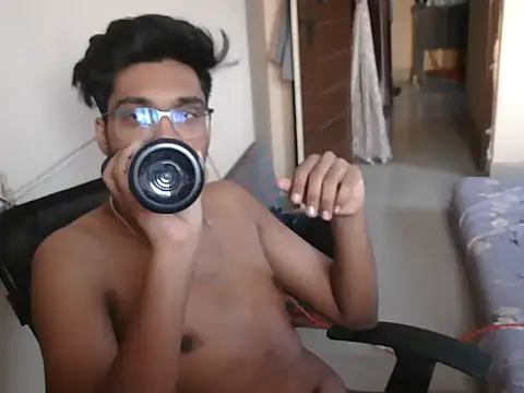 Snapshot of dineshcallboyhyderabad chatting on 05.10.26 dineshcallboyhyderabad online show from 05.10.26