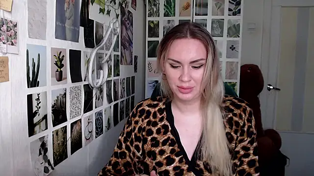 CapriScorpion online show from 09.25.25