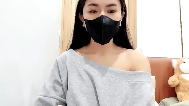 Lita-Julia online show from 02.15.25