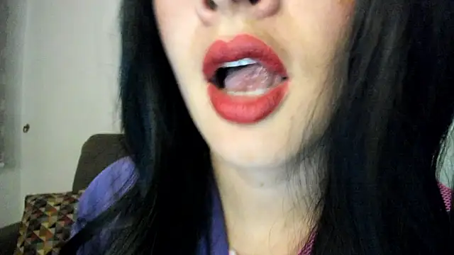 Snapshot of queen_fetish chatting on 12.02.24 queen fetish online show from 12.02.24