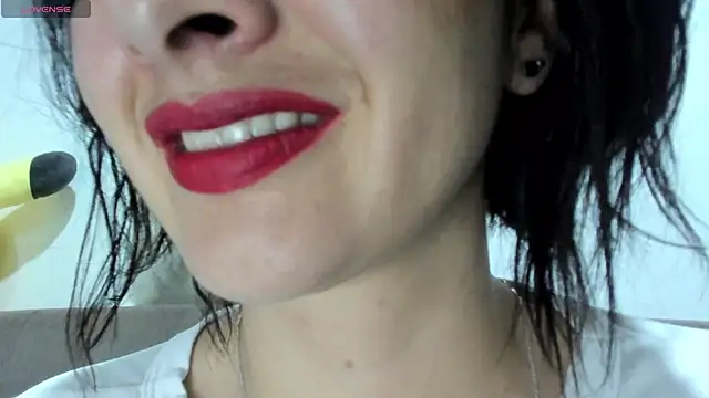 Snapshot of queen_fetish chatting on 03.04.25 queen fetish online show from 03.04.25