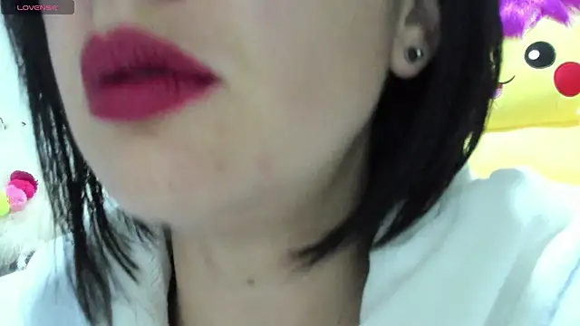 Snapshot of queen_fetish chatting on 03.16.25 queen fetish online show from 03.16.25
