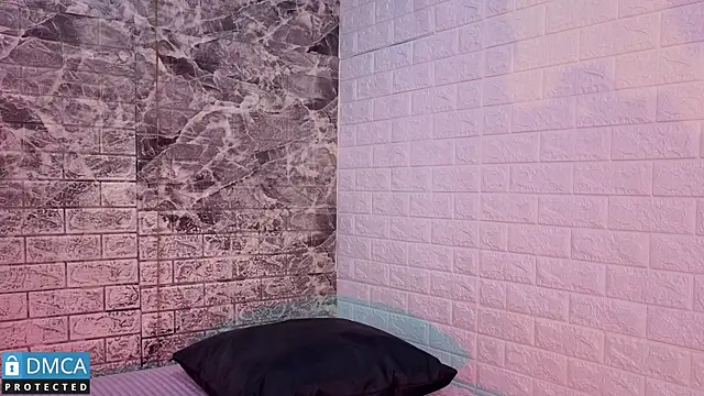 CarolRodriguez  online show from 12.04.25