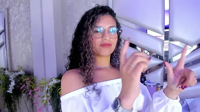 Miia002 online show from 01.14.25