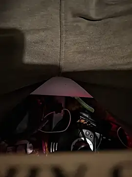 FreezingTie850 online show from 03.18.26