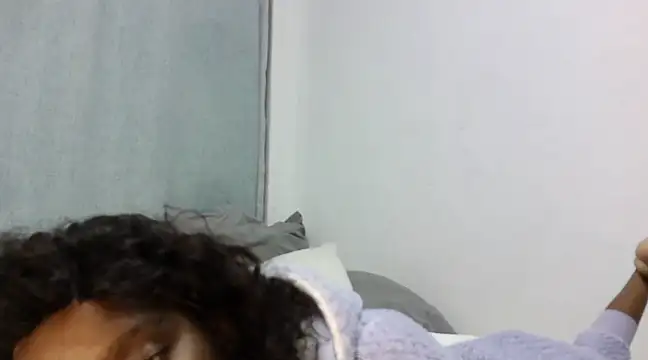 Snapshot of Sexxybella27 chatting on 02.03.25 Sexxybella27 online show from 02.03.25