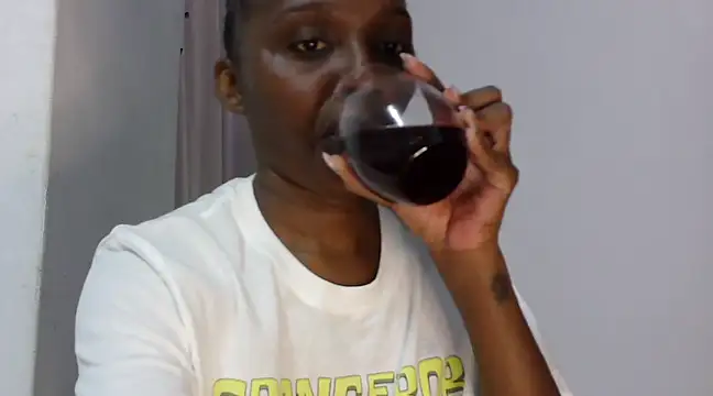 Snapshot of Sexxybella27 chatting on 03.11.25 Sexxybella27 online show from 03.11.25