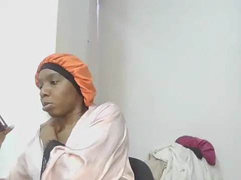 Snapshot of Sexxybella27 chatting on 10.01.25 Sexxybella27 online show from 10.01.25