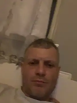 Snapshot of Arthur2288@xh chatting on 02.14.26 Arthur2288xh online show from 02.14.26