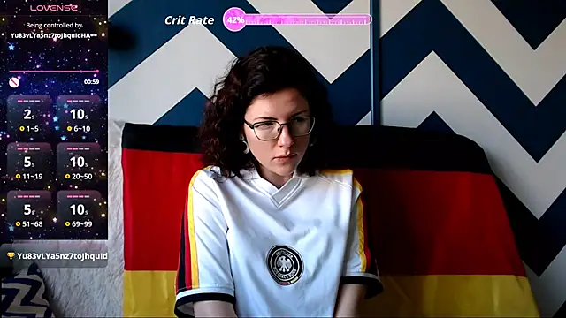 Snapshot of vaders_daughter chatting on 09.20.25 vaders daughter online show from 09.20.25