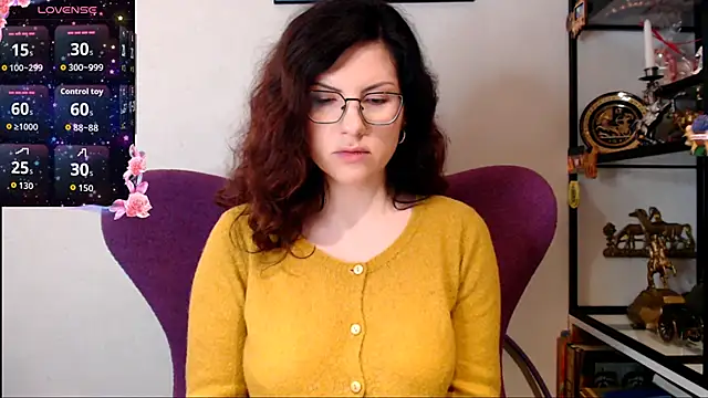 Snapshot of vaders_daughter chatting on 04.22.26 vaders daughter online show from 04.22.26