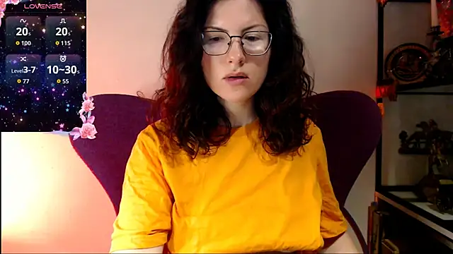 Snapshot of vaders_daughter chatting on 05.22.26 vaders daughter online show from 05.22.26
