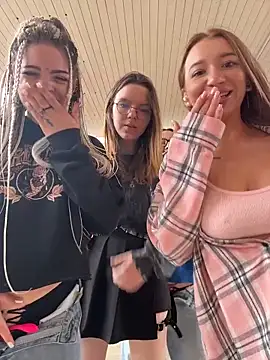 RollingGirls online show from 03.29.26