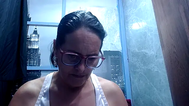 Nastylatinaxxx online show from 10.27.25