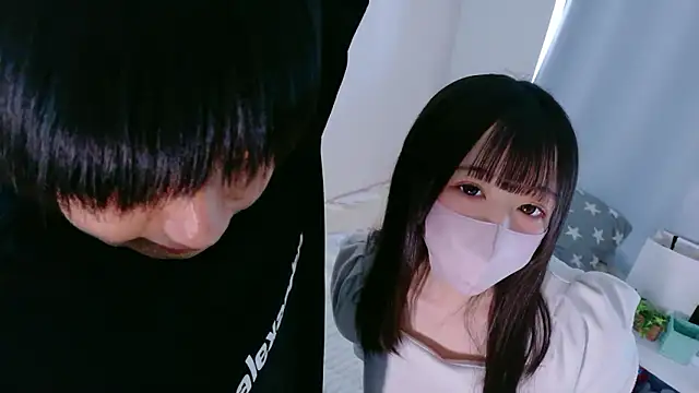 Snapshot of POCARI_SWEAT chatting on 04.20.26 POCARI SWEAT online show from 04.20.26